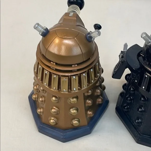 Set of 2 Dr. Who series Delek 3.5 inch figures by Funko pop - Picture 12 of 16